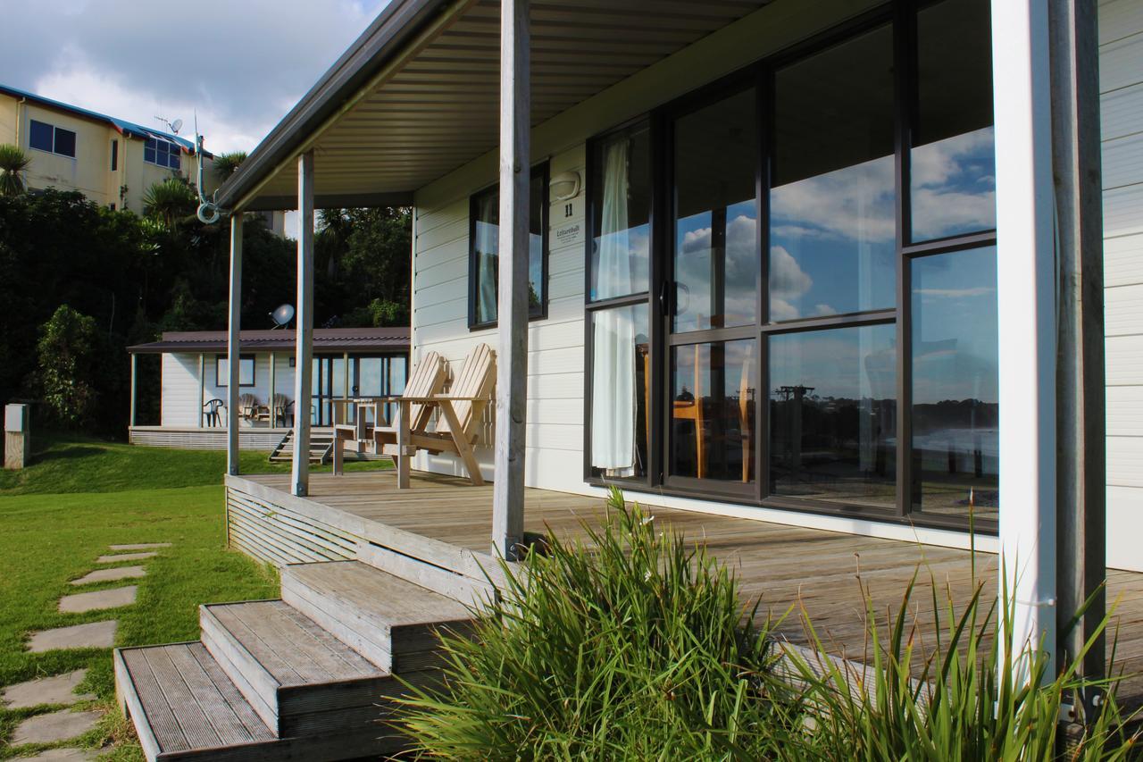 Oakura Beach Holiday Park Exterior foto
